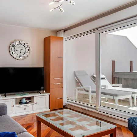 Daire Penthouse With Terrace And Hot Tub - Ivan Split