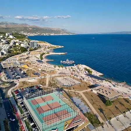 Daire Penthouse With Terrace And Hot Tub - Ivan Split