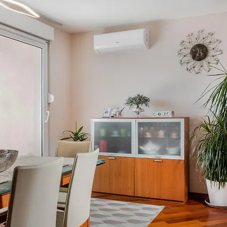 Penthouse With Terrace And Hot Tub - Ivan Apartman *