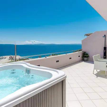 Penthouse With Terrace And Hot Tub - Ivan