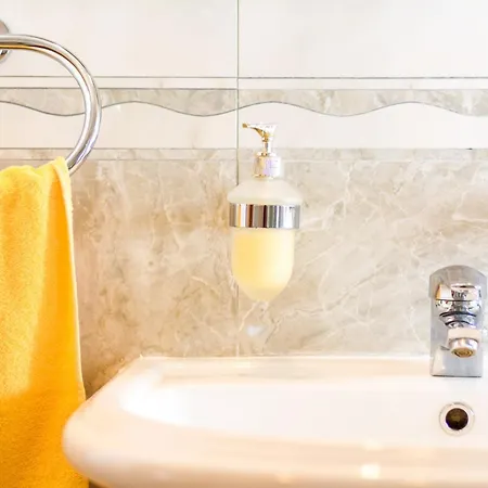 Penthouse With Terrace And Hot Tub - Ivan Apartman *