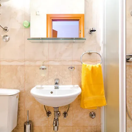 Penthouse With Terrace And Hot Tub - Ivan Apartman